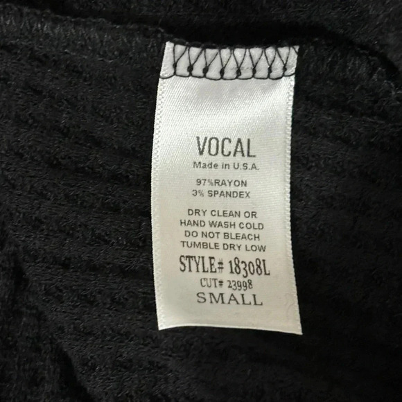 Vocal Cold Shoulder Top - Picture 4 of 4